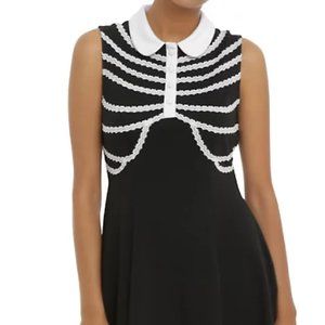 Ribcage Collar Sleeveless Dress